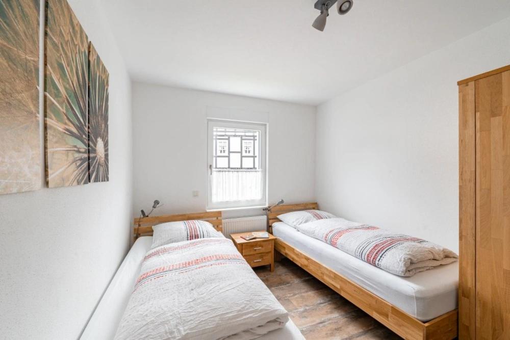 Ferienwohnung Haus An Der Lenne レンネシュタット エクステリア 写真